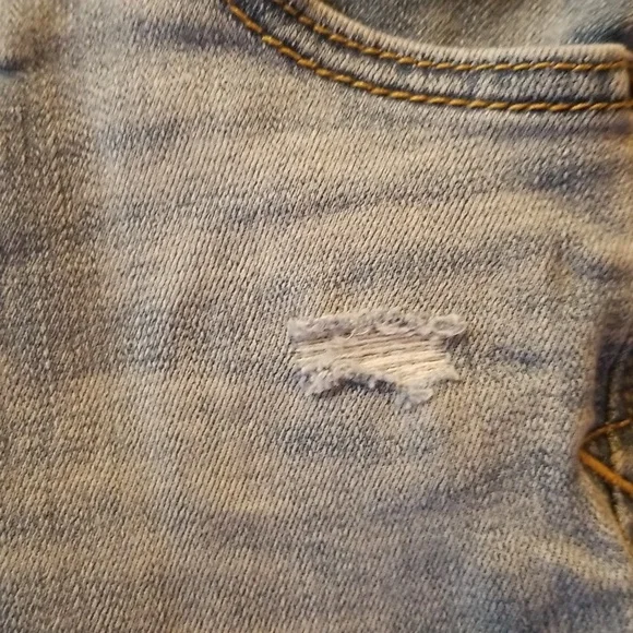 ❣5 for $25 Sale❣ Distressed Jeans and T- Shirt - Picture 7 of 9